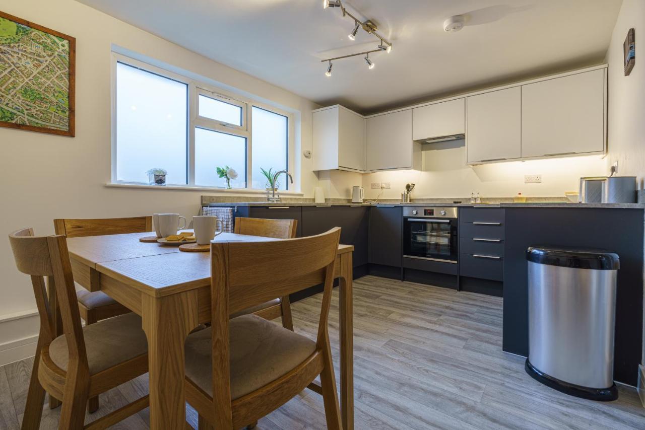 サイレンセスターPrivate Deck With Newly Refurbished Flat Attached!アパートメント エクステリア 写真